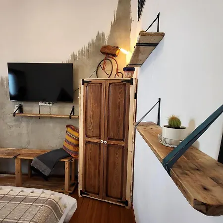 Pensjonat Casa De Koras *